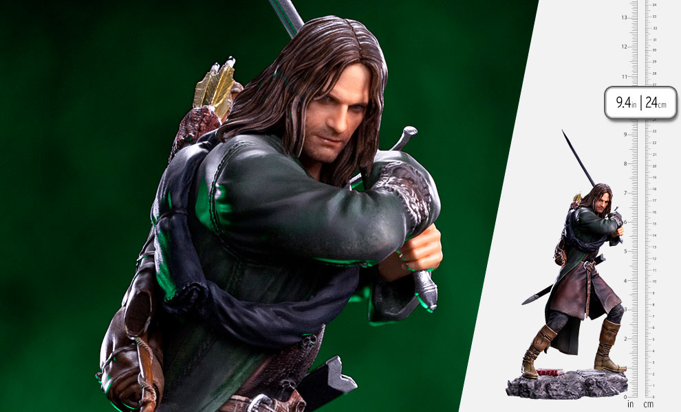 Gallery Feature Image of Aragorn 1:10 Scale Statue - Click to open image gallery