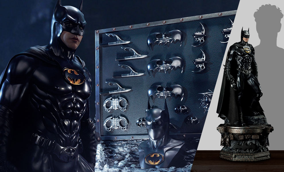 Gallery Feature Image of Batman (Ultimate Version) 1:3 Scale Statue - Click to open image gallery