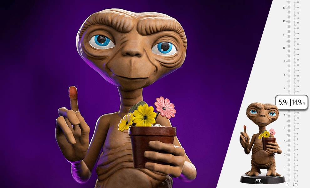 Gallery Feature Image of E.T. Mini Co. Collectible Figure - Click to open image gallery