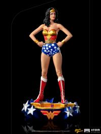 Gallery Image of Wonder Woman Lynda Carter 1:10 Scale Statue