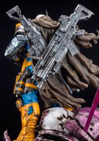 Gallery Image of Cable Statue