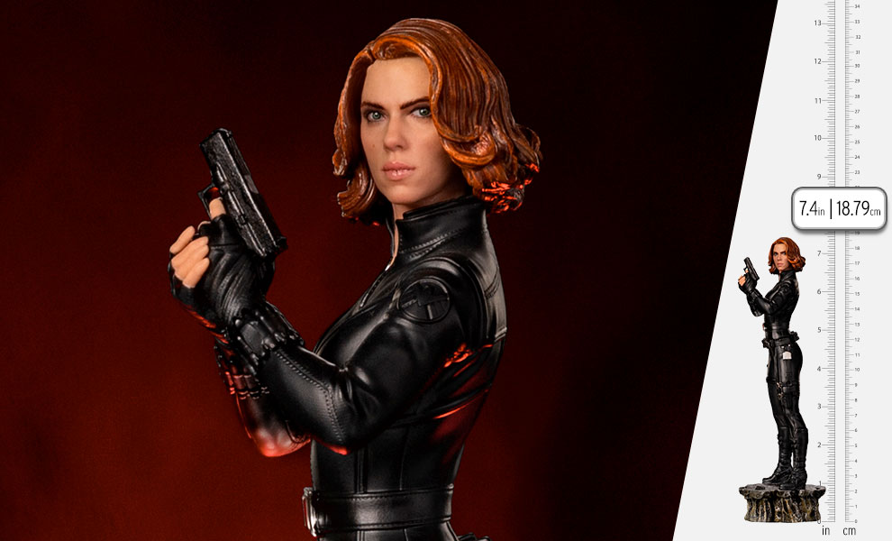 Gallery Feature Image of Black Widow (Battle of NY) 1:10 Scale Statue - Click to open image gallery