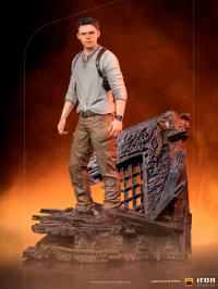 Gallery Image of Nathan Drake Deluxe 1:10 Scale Statue
