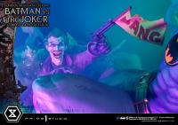 Gallery Image of Batman vs. The Joker (Deluxe Bonus Version) 1:3 Scale Statue