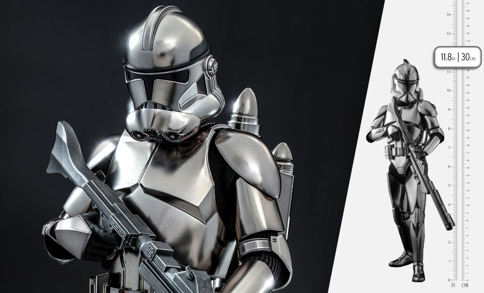 Gallery Feature Image of Clone Trooper (Chrome Version) Sixth Scale Figure - Click to open image gallery