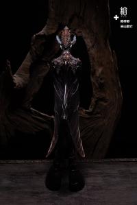 Gallery Image of Black Cicada Statue