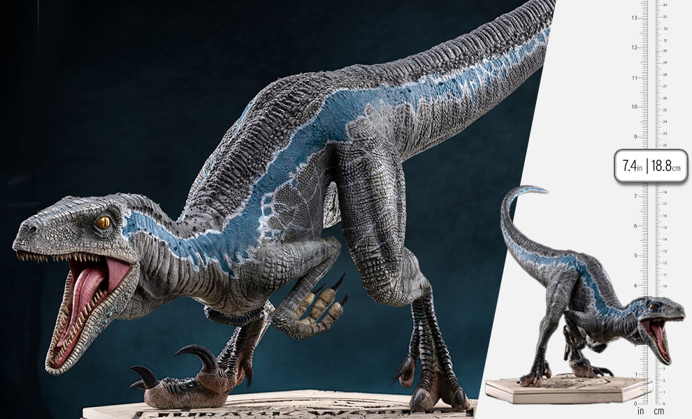 Gallery Feature Image of Blue 1:10 Scale Statue - Click to open image gallery