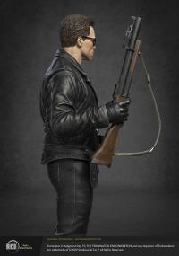 Gallery Image of T-800 (Ultimate Edition) 1:3 Scale Statue