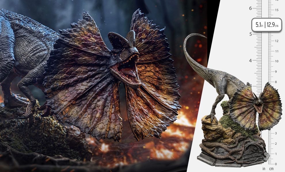 Gallery Feature Image of Dilophosaurus 1:10 Scale Statue - Click to open image gallery