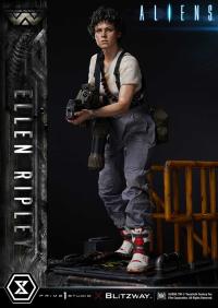 Gallery Image of Ellen Ripley Statue
