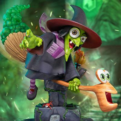 Gruntilda Statue