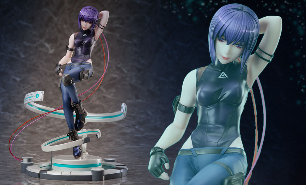 Gallery Feature Image of Motoko Kusanagi Collectible Figure - Click to open image gallery