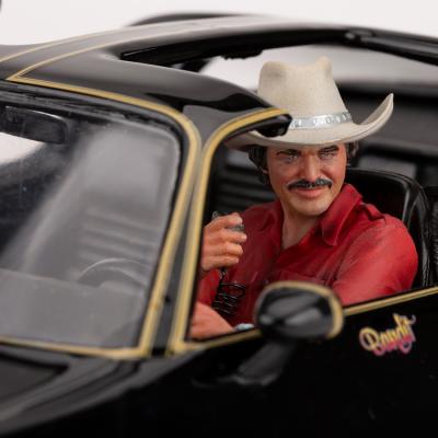 Burt Reynolds on Pontiac Firebird Trans Am 1980 Statue