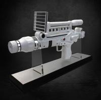 Gallery Image of Moonraker Laser Prop Replica