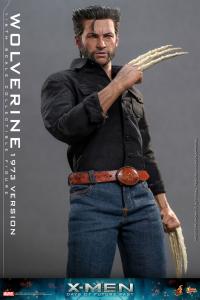 Gallery Image of Wolverine (1973 Version) Sixth Scale Figure