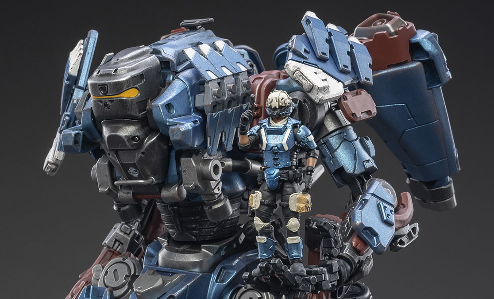 Gallery Feature Image of Purge 01 Combination Warfare Mecha (Blue) Collectible Figure - Click to open image gallery