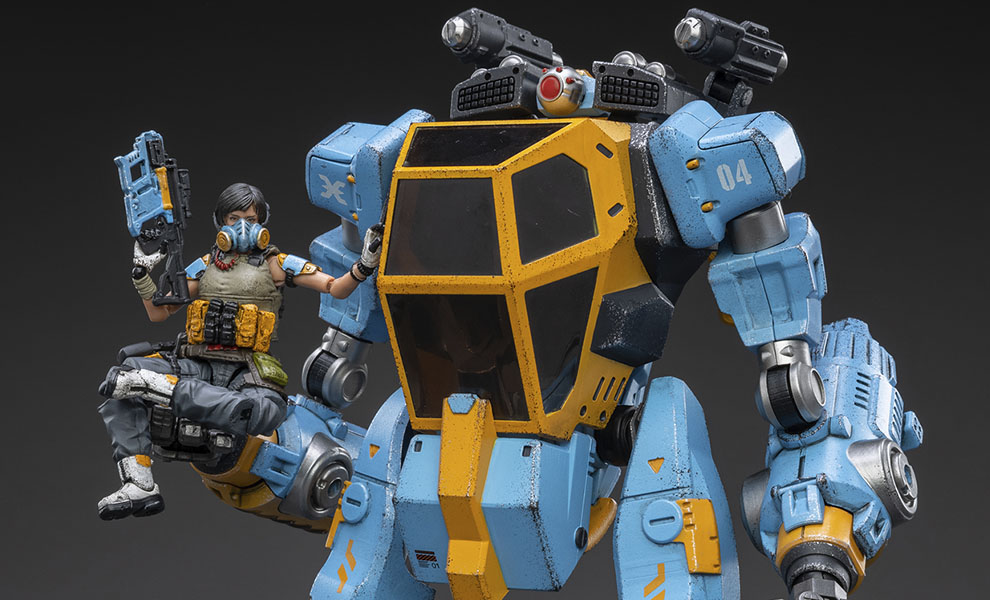 Gallery Feature Image of North 04 Armed Attack Mecha Collectible Figure - Click to open image gallery