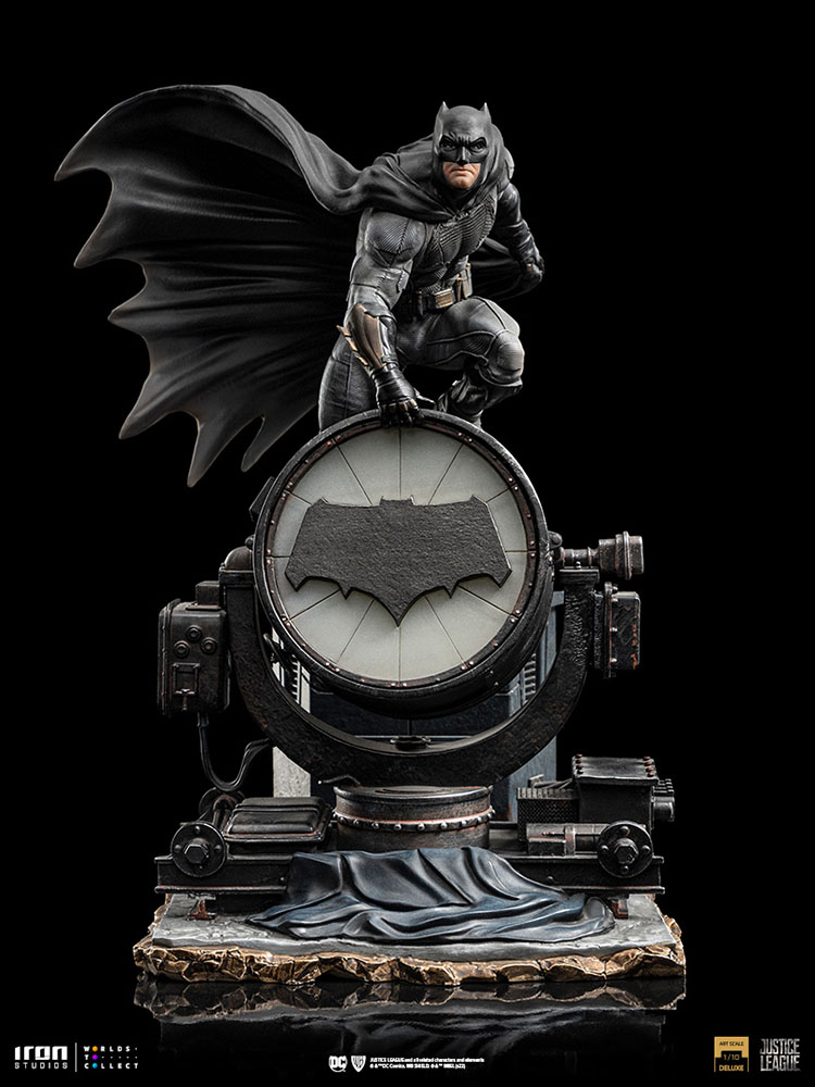IRON STUDIOS : Batman on Batsignal Deluxe – Zack Snyder’s Justice League – Art Scale 1/10 Batman-on-batsignal-deluxe_dc-comics_gallery_62e321bf4f464