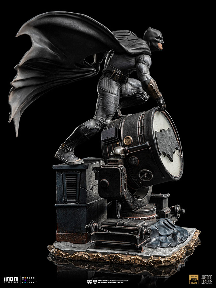 IRON STUDIOS : Batman on Batsignal Deluxe – Zack Snyder’s Justice League – Art Scale 1/10 Batman-on-batsignal-deluxe_dc-comics_gallery_62e321bff2a96