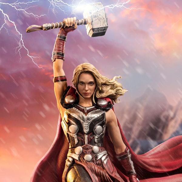 Mighty Thor (Jane Foster) 1:10 Scale Statue