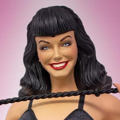 NECA ネカ BETTIE PAGE ベティペイジ レア！NECA ネカ BETTIE PAGE ベティペイジ - メルカリ