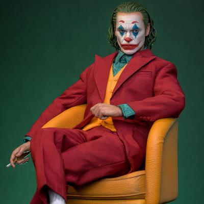 Closer Look at The Joker Sixth Scale