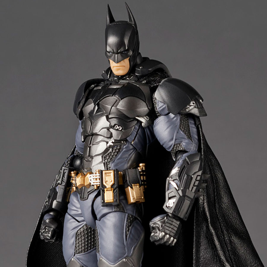 アメイジングヤマグチ　バットマン　BATMAN ARKHAM KNIGHT Batman: Arkham Knight Amazing Yamaguchi Revoltech Action Figure