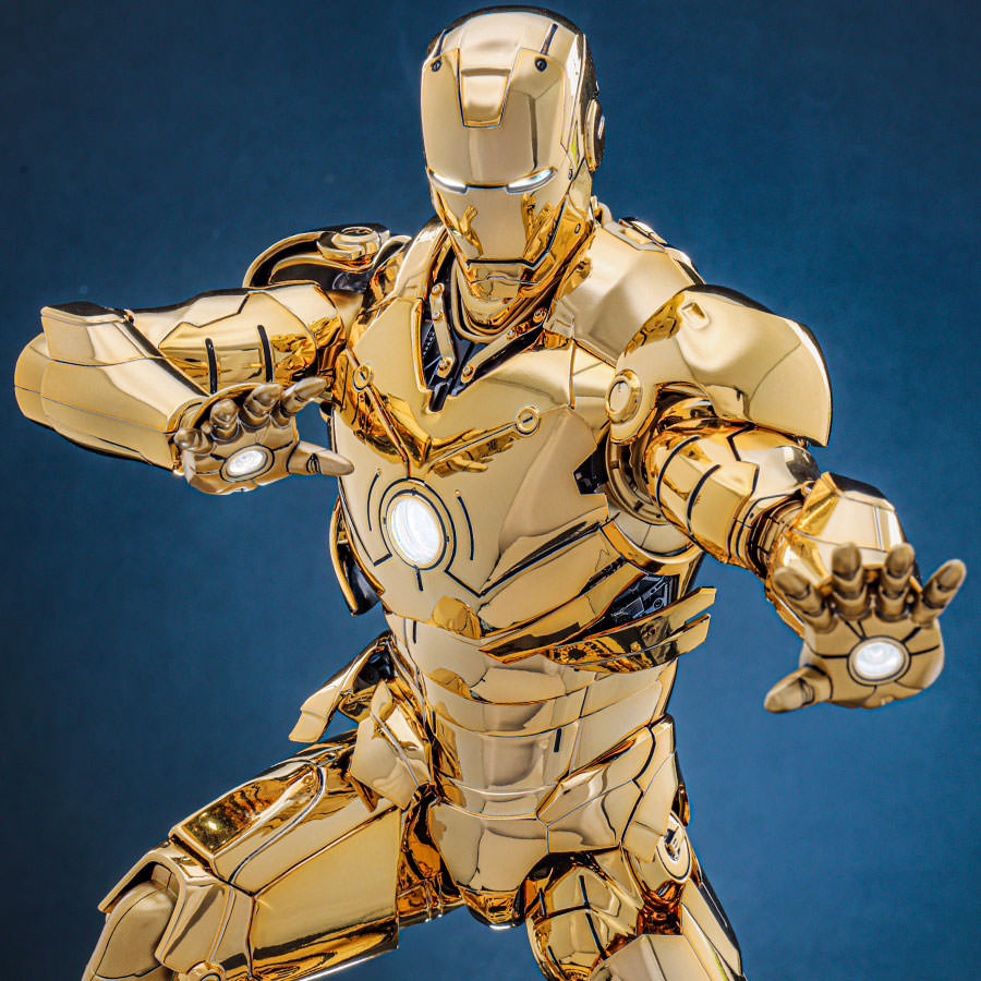 Iron Man Mark III (Golden Color Version) Sixth Scale Figure