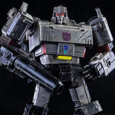 Megatron DLX Action Figure
