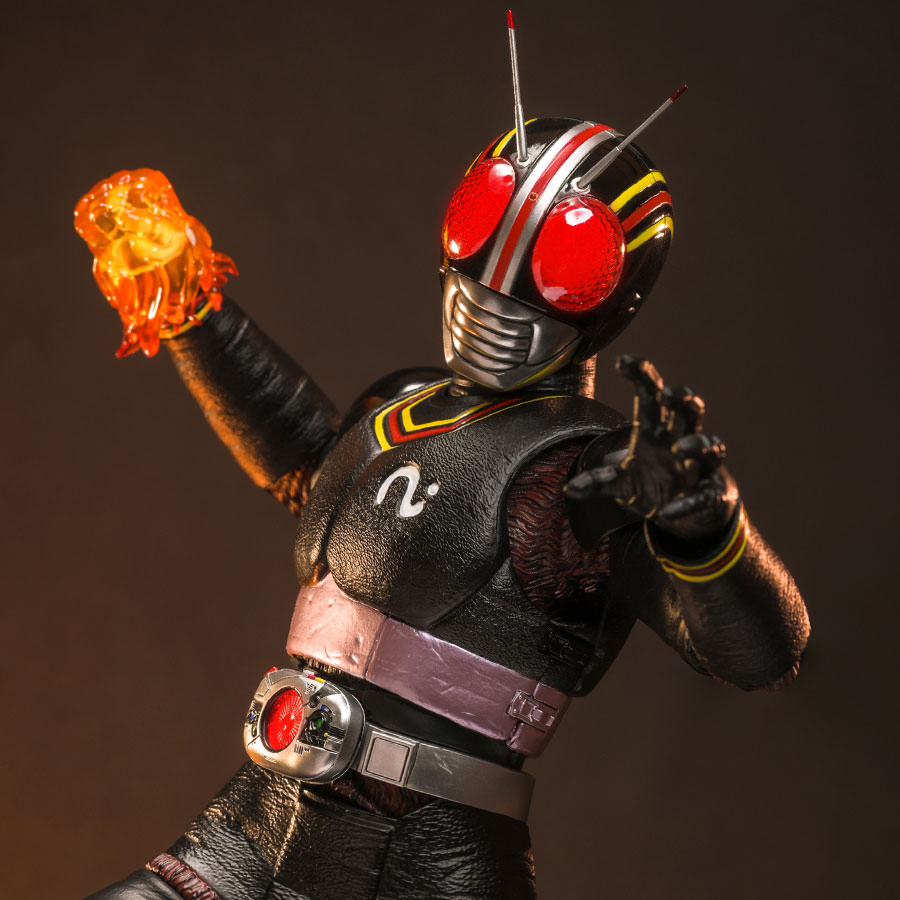 Kamen Rider Black Sixth Scale Figure by Hot Toys | Sideshow