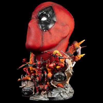 Unboxing Deadpool (Deluxe Edition) Bust