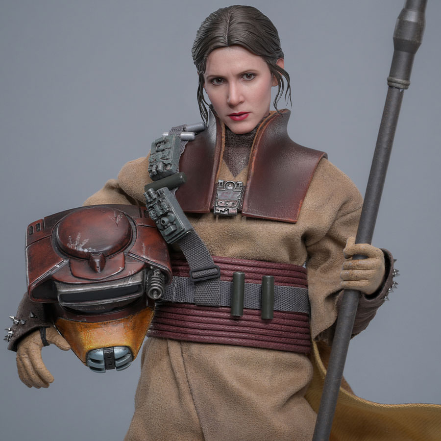 hot-toys-star-wars-leia-organa