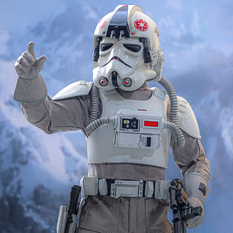 Imperial Remnant AT-AT Driver™ Sixth Scale Figure by Hot Toys