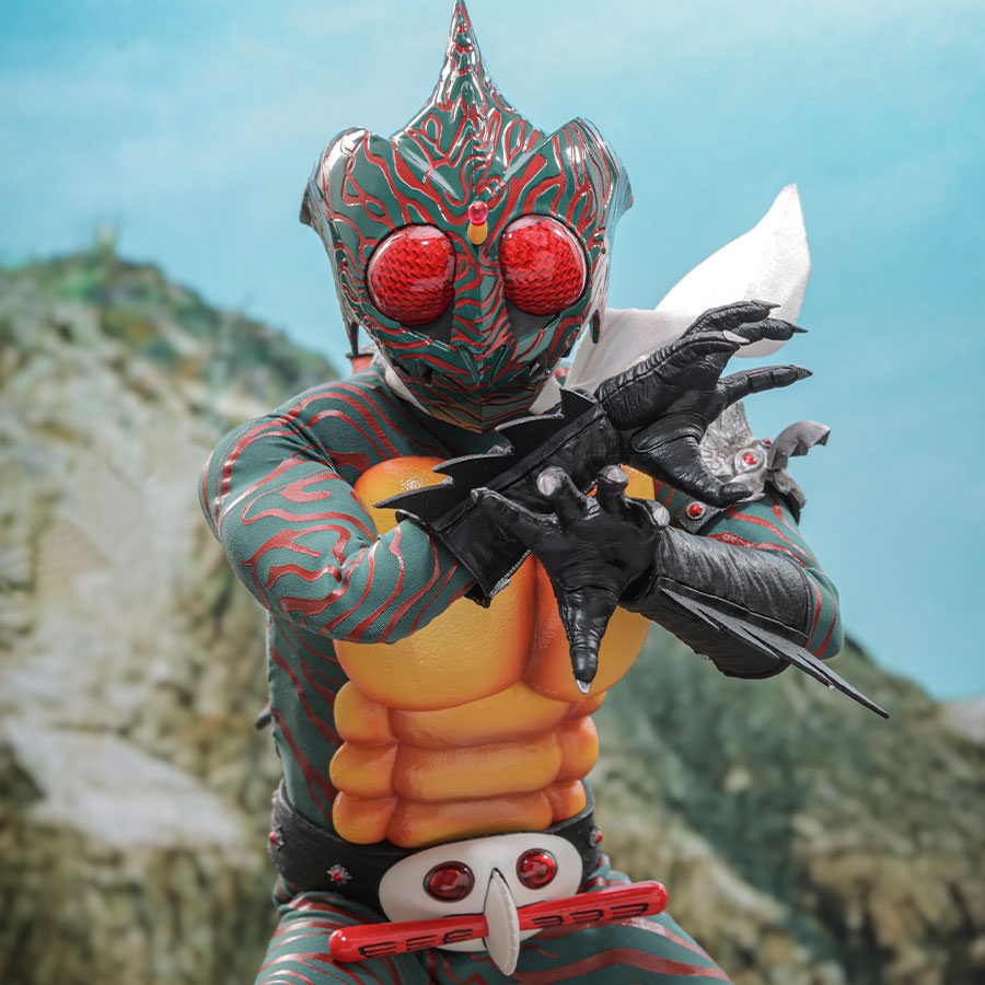 Kamen Rider Amazon Sixth Sale Figure by Hot Toys | Sideshow