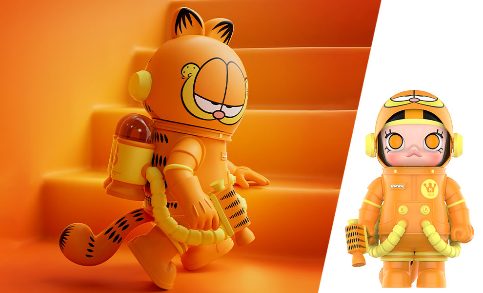 MEGA SPACE MOLLY 400% Garfield Collectible Figure by Pop Mart